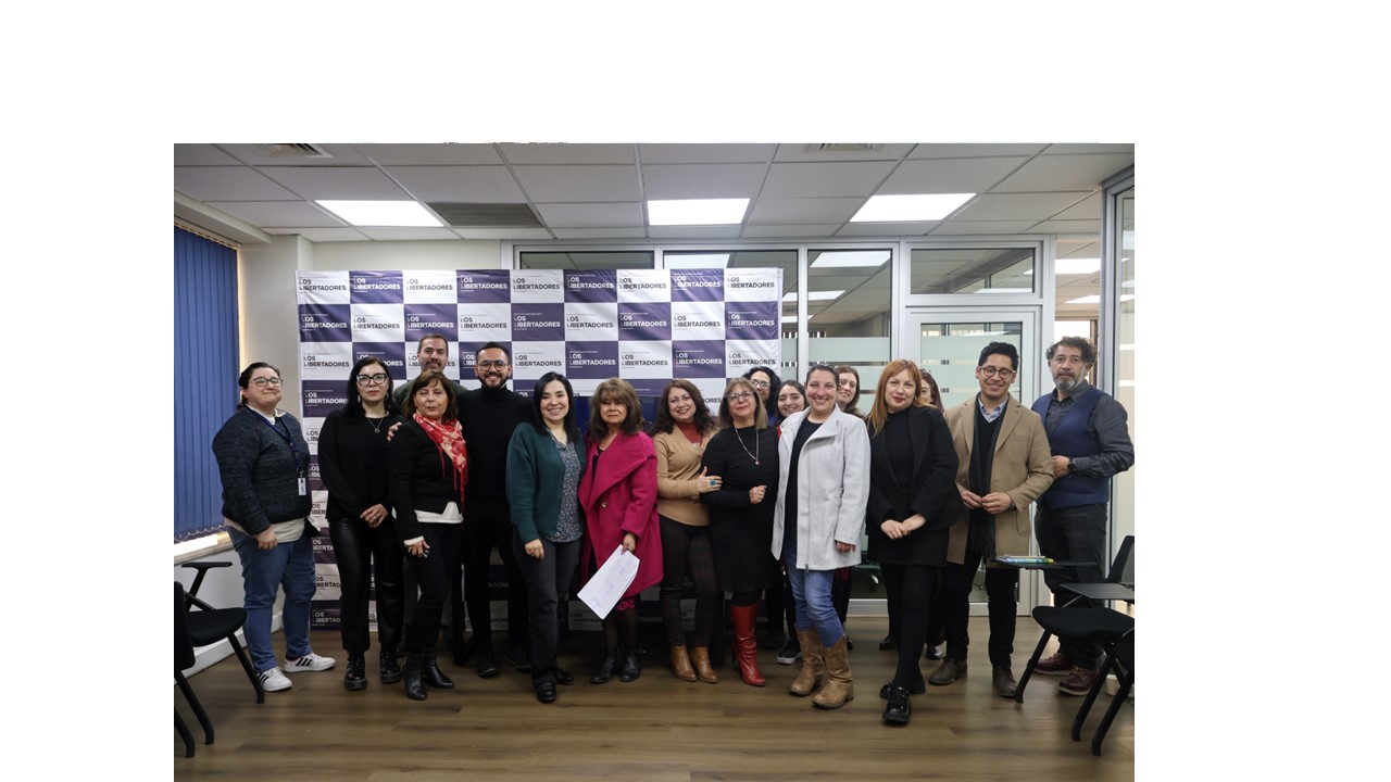 Directoras de escuelas y liceos de Conchalí y Quilicura participaron en conversatorio sobre el programa de mejoramiento educativo en el SLEP Los Libertadores